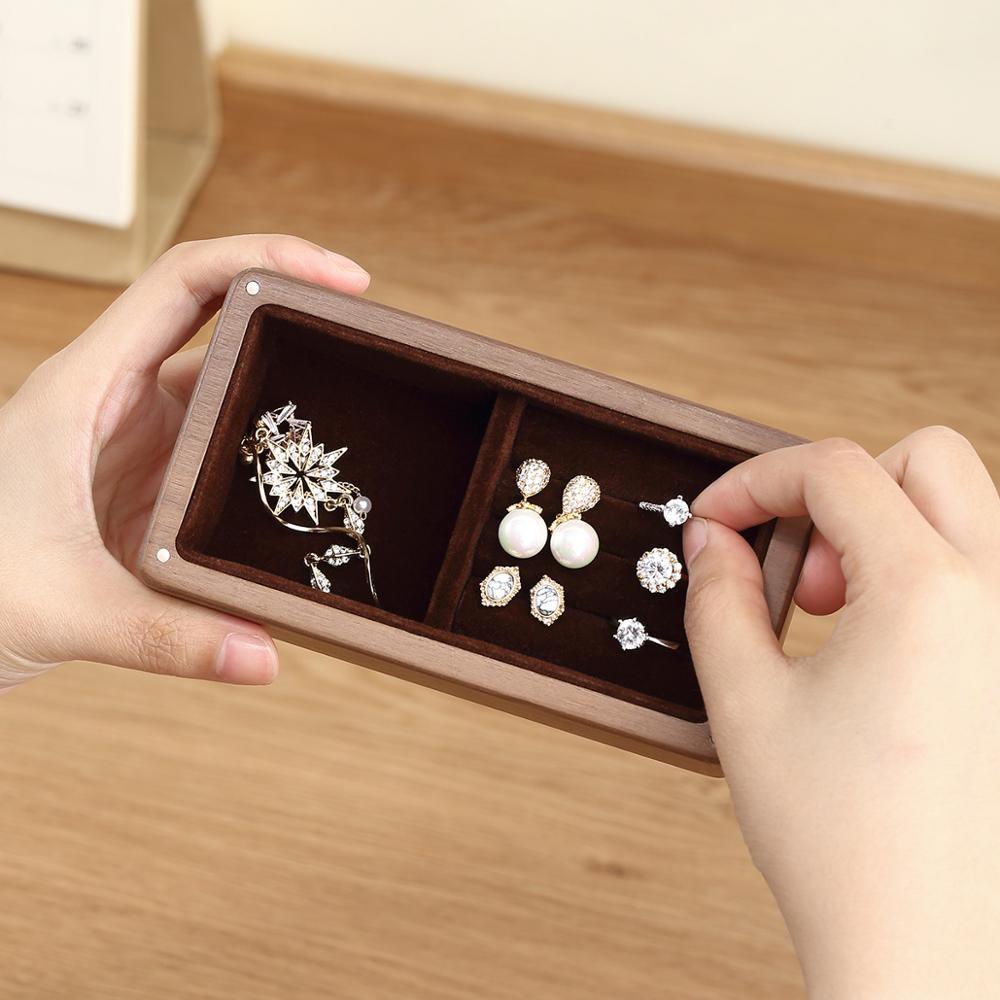 Magnetic Wood Travel Jewelry Case - Velvet Lining