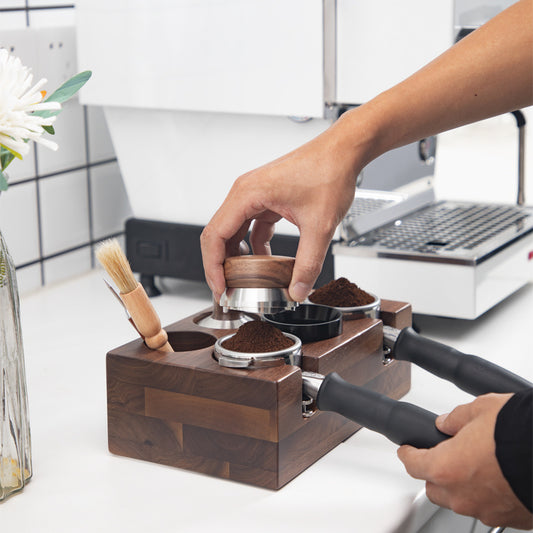 Wood Espresso Tamper Station - Coffee Distributor