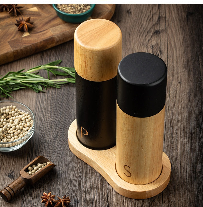 Oak Wood Pepper Grinder - Retro Manual Spice Grinder
